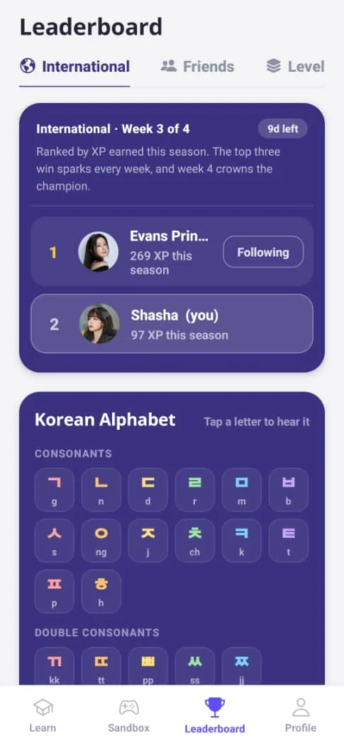 The Leaderboard tab, showing the International board for week 3 of a 4-week season alongside the Korean alphabet reference.